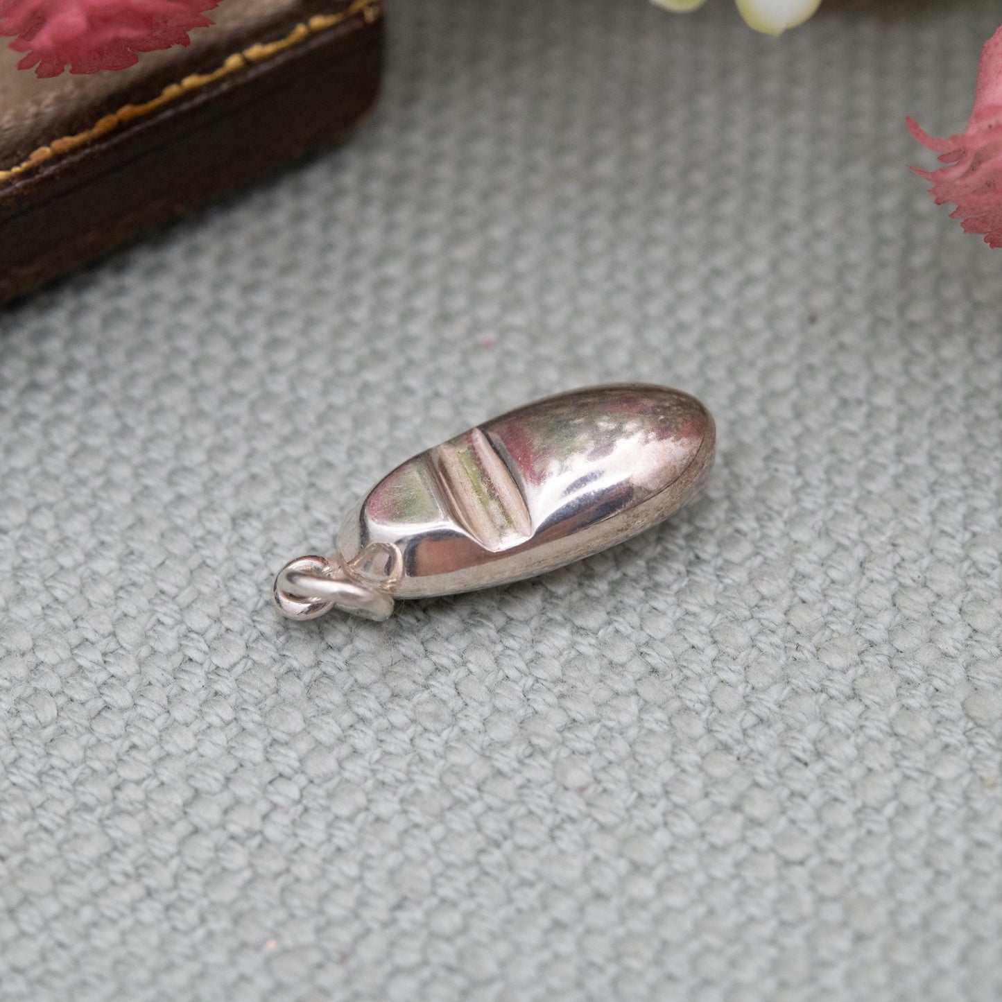 Vintage Silver Clog Charm Pendant - Netherlands Souvenir | Gift for Charm Bracelet