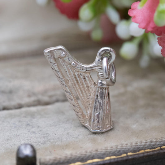 Vintage Silver Harp Charm Pendant - Classical Music Instrument | Souvenir Gift for Charm Bracelet