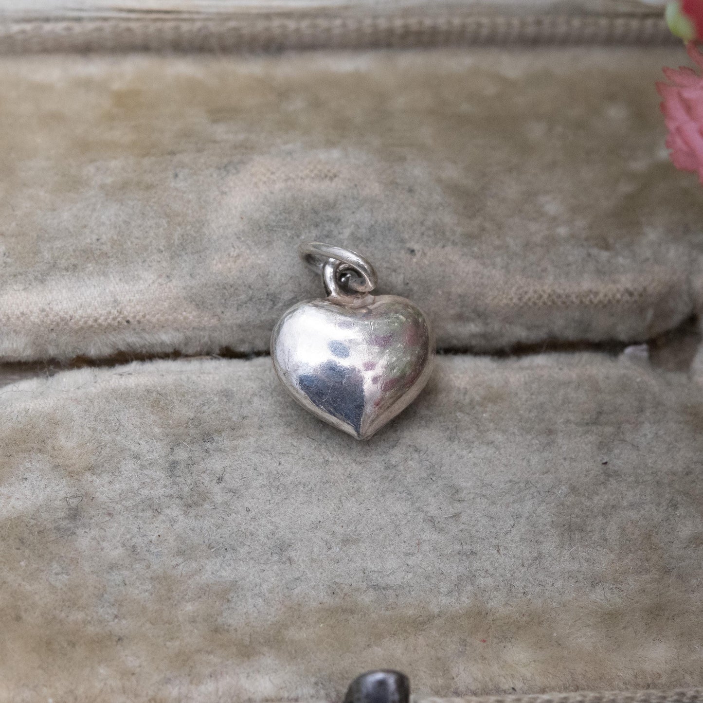 Vintage Silver Love Heart Charm Pendant Charm - Small Puffed Love Heart | Gift for Charm Bracelet