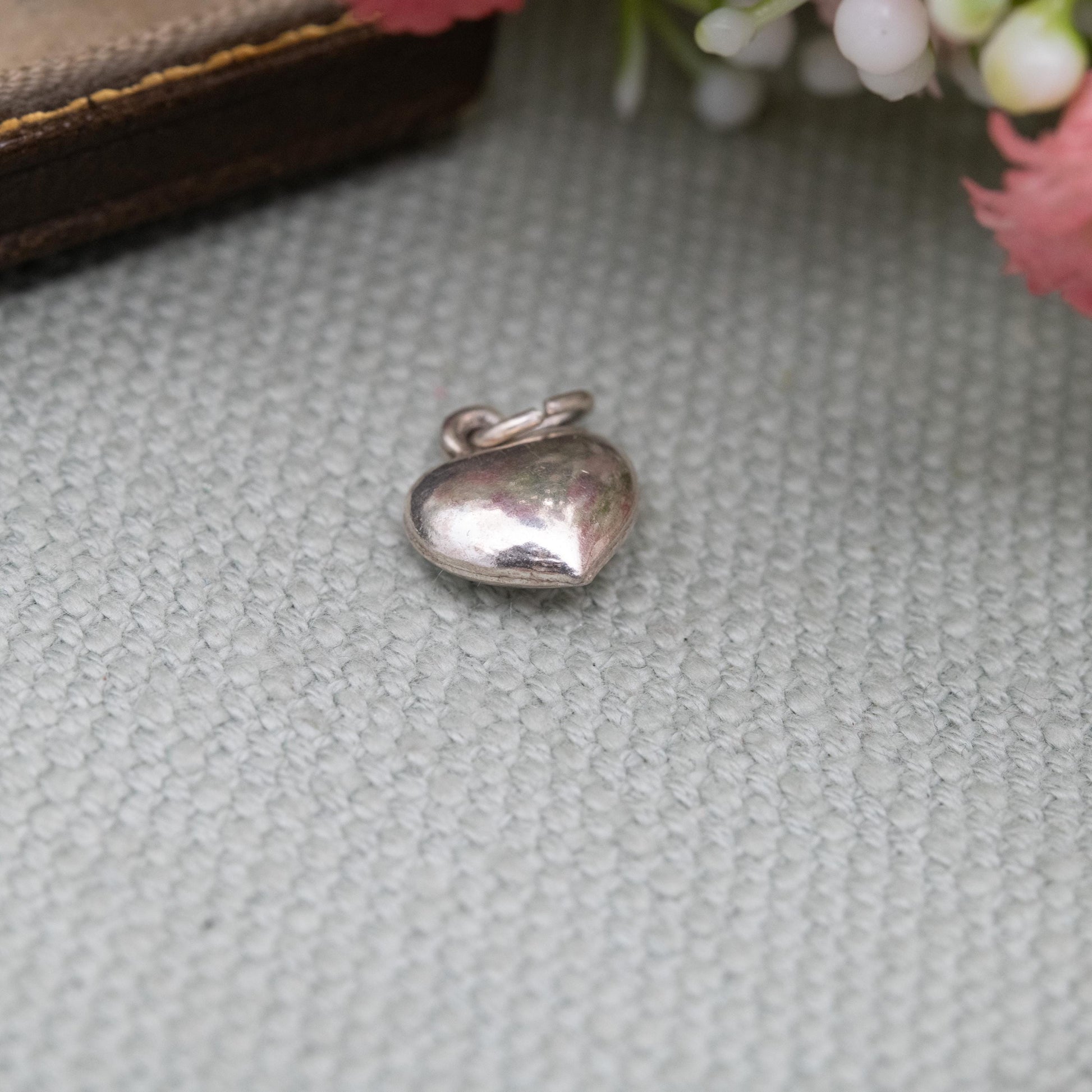 Vintage Silver Love Heart Charm Pendant Charm - Small Puffed Love Heart | Gift for Charm Bracelet