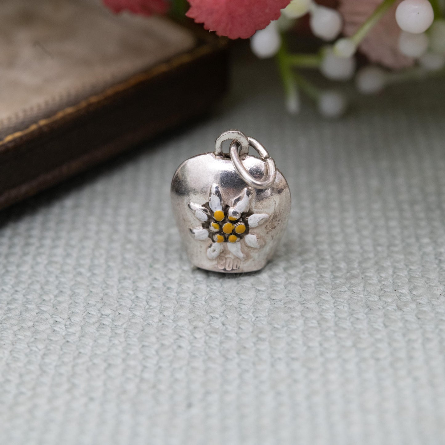 Vintage Silver Enamel Daisy Cow Bell Charm Pendant - Enamel Articulated with Moving Tongue | Gift for Charm Bracelet