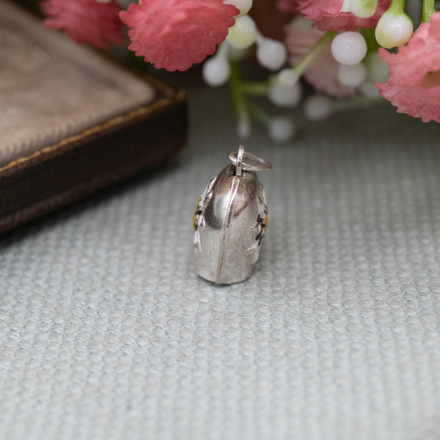 Vintage Silver Enamel Daisy Cow Bell Charm Pendant - Enamel Articulated with Moving Tongue | Gift for Charm Bracelet