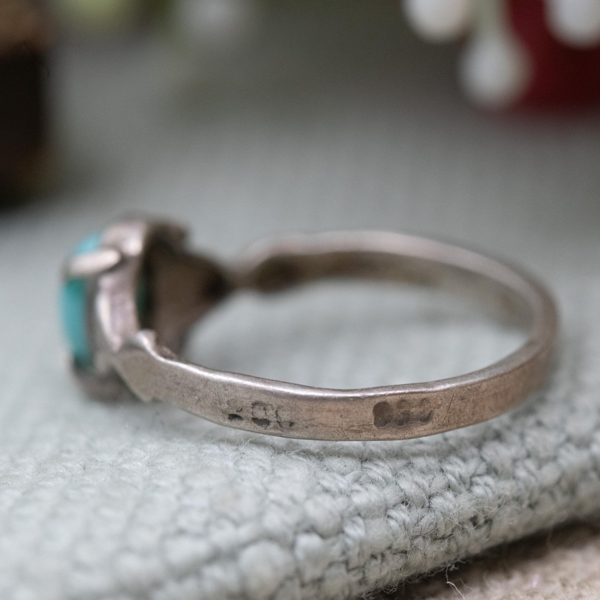 Vintage Silver Blue Stone Ring - Small Cabochon Stone | Everyday Silver Jewellery | UK Size - I | US Size - 4 1/2