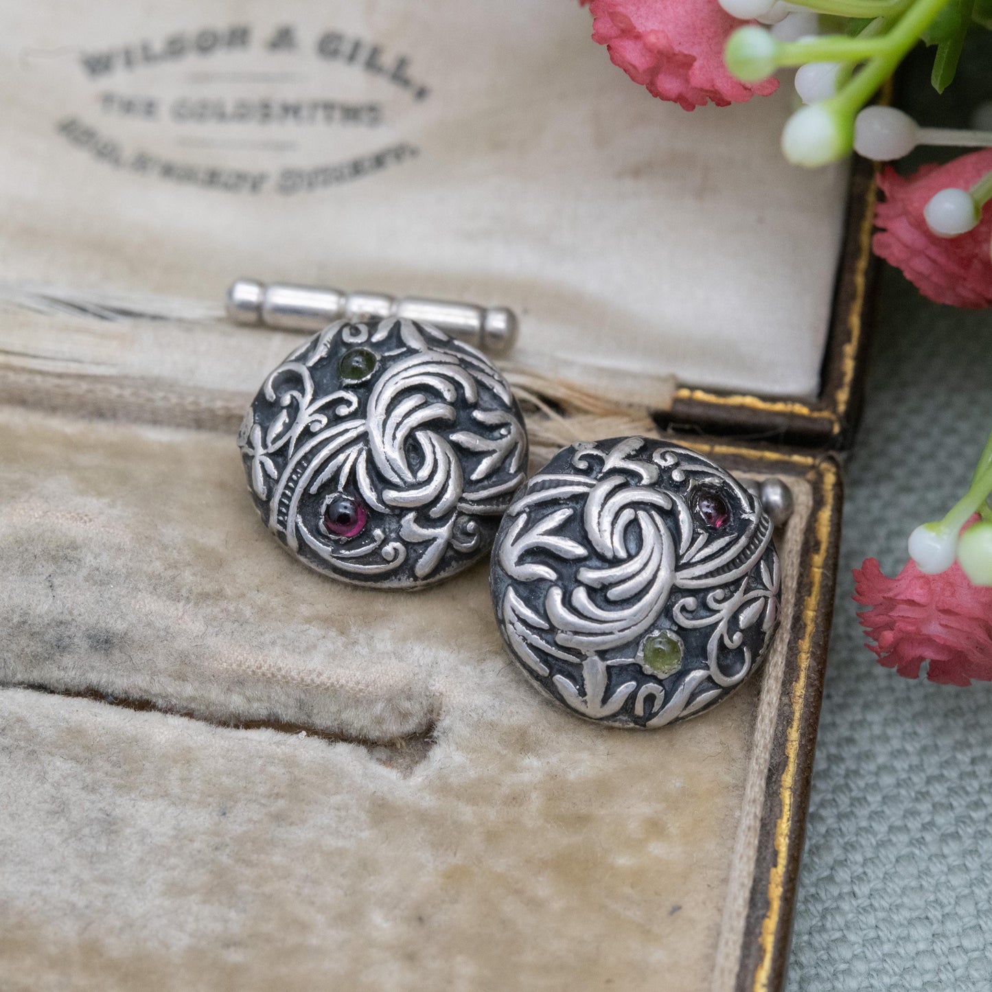 Vintage Sterling Silver Garnet and Peridot Textured Scrolling Cufflinks - Modernist Design | Gift for Him