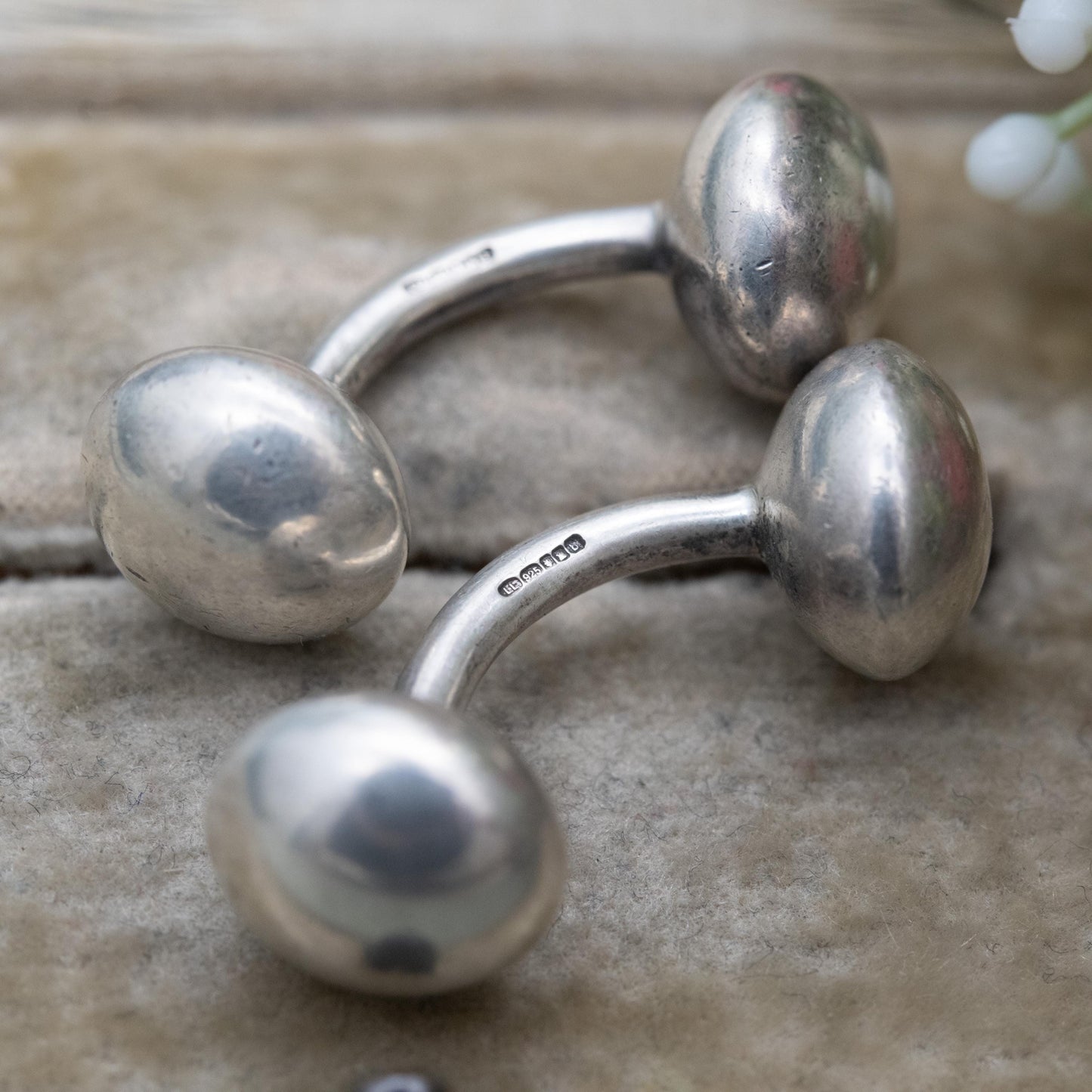 Vintage Links of London Sterling Silver Ball Cufflinks 2001 - Barbell Style | Ball and Bar Design | Designer Gift for Him