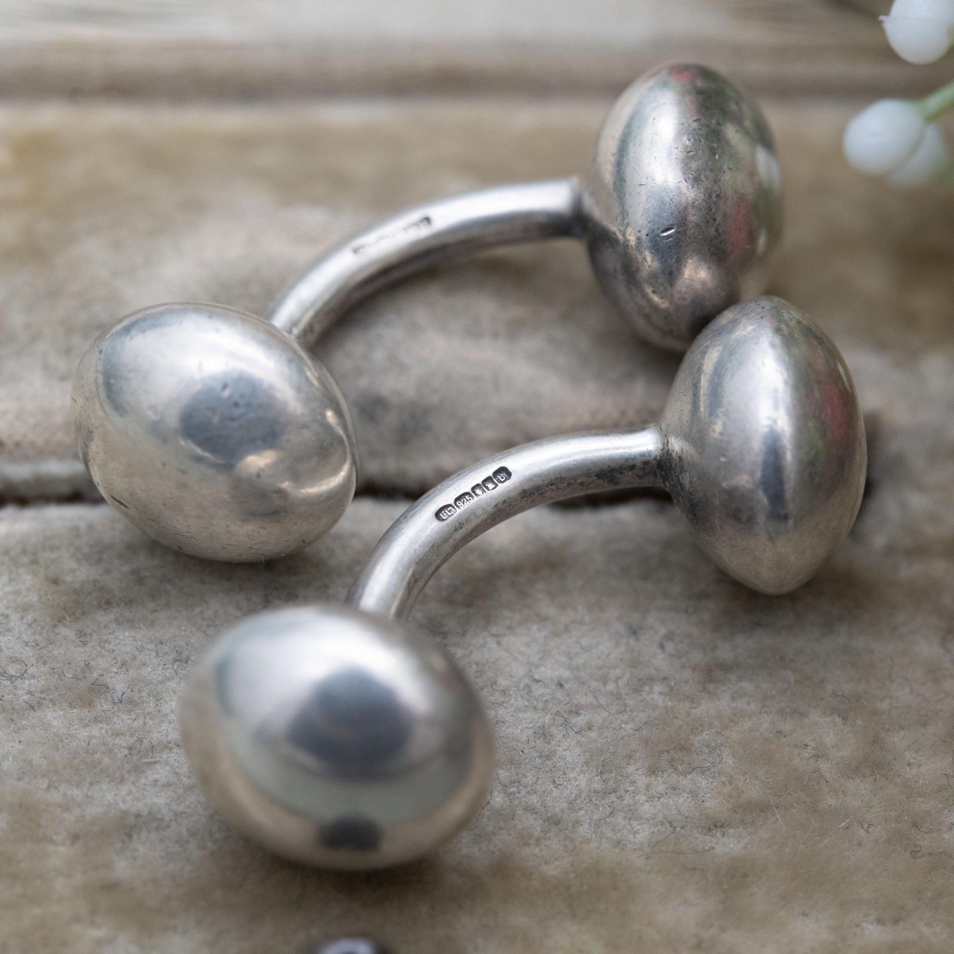 Vintage Links of London Sterling Silver Ball Cufflinks 2001 - Barbell Style | Ball and Bar Design | Designer Gift for Him