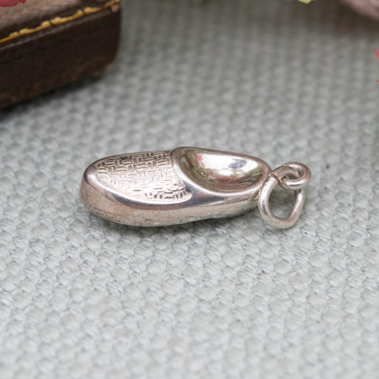 Vintage Silver Clog Charm Pendant - Netherlands Souvenir | Gift for Charm Bracelet