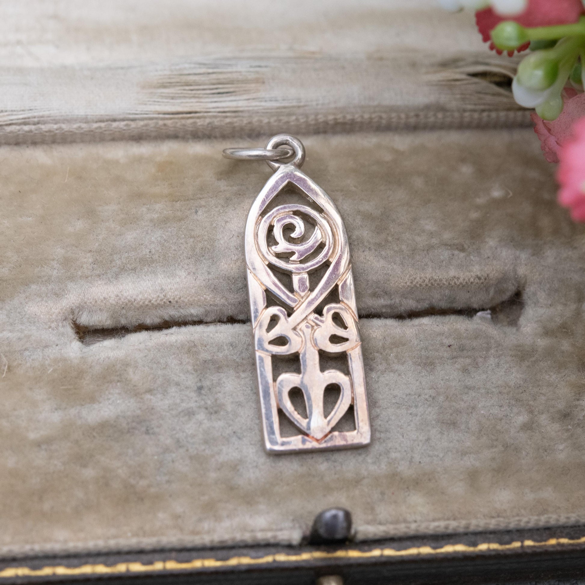 Vintage Sterling Silver Glasgow Rose Flower Openwork Pendant - Celtic Charles Rennie Mackintosh Style