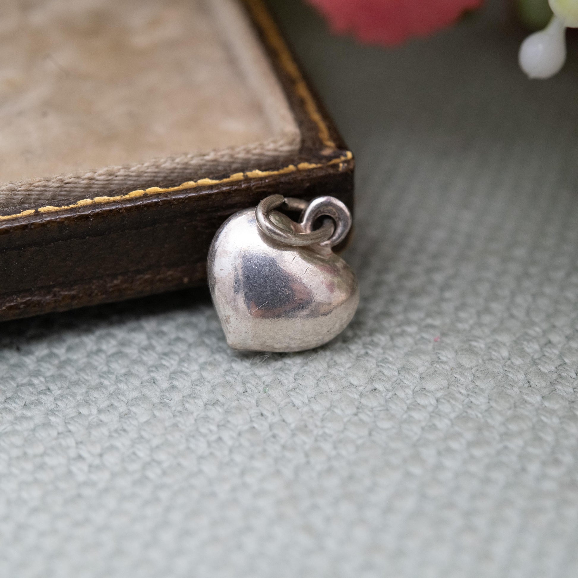 Vintage Silver Love Heart Charm Pendant Charm - Small Puffed Love Heart | Gift for Charm Bracelet