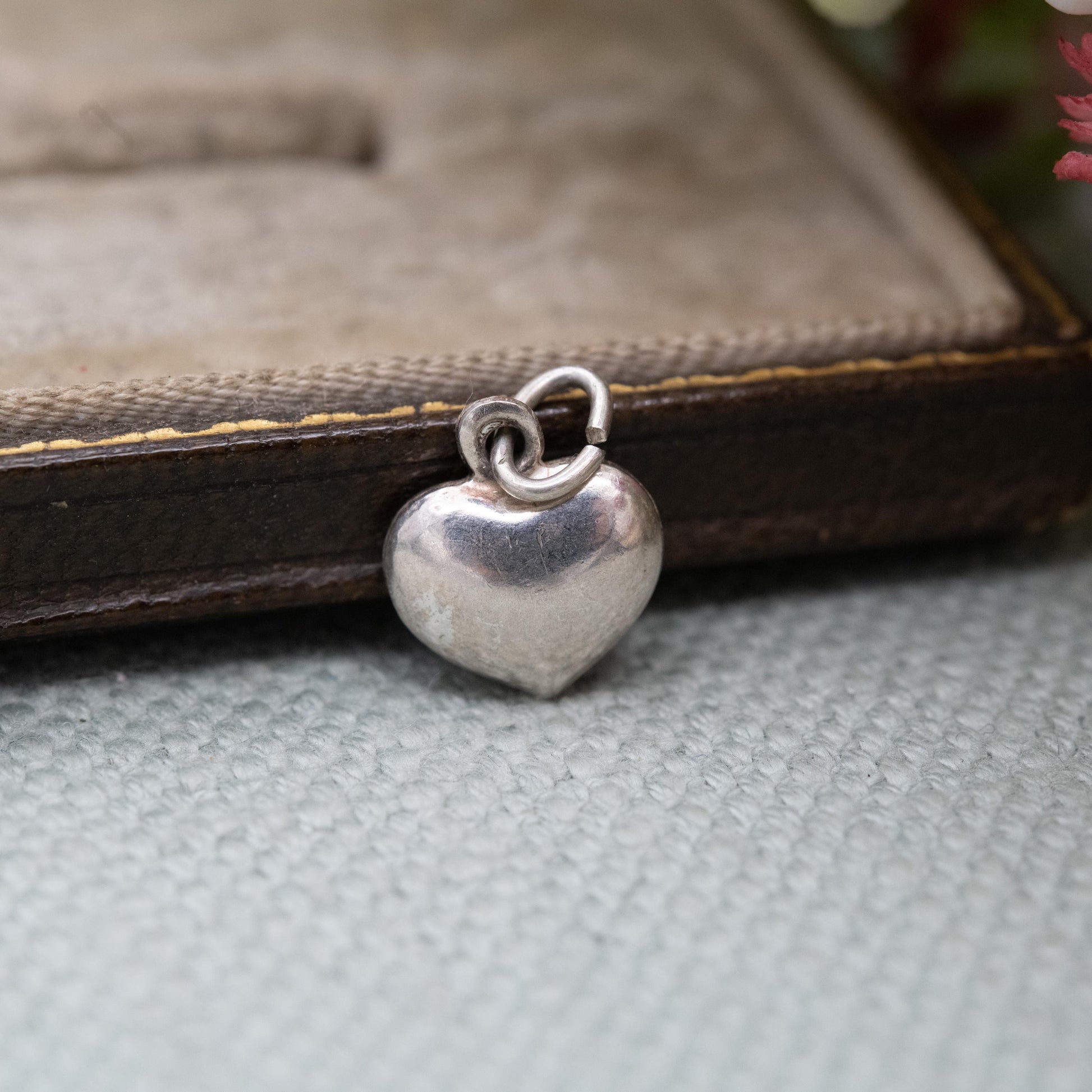 Vintage Silver Love Heart Charm Pendant Charm - Small Puffed Love Heart | Gift for Charm Bracelet