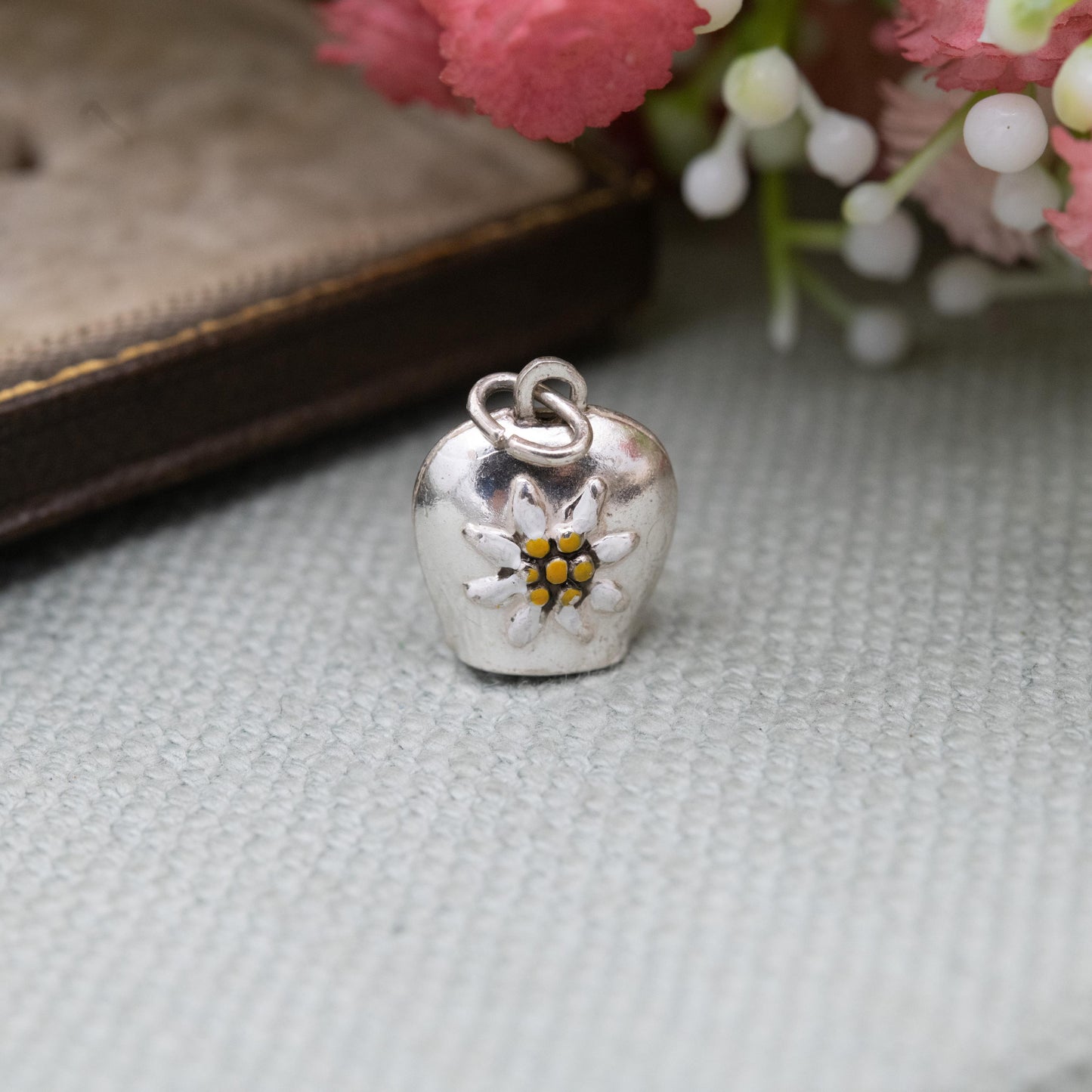 Vintage Silver Enamel Daisy Cow Bell Charm Pendant - Enamel Articulated with Moving Tongue | Gift for Charm Bracelet