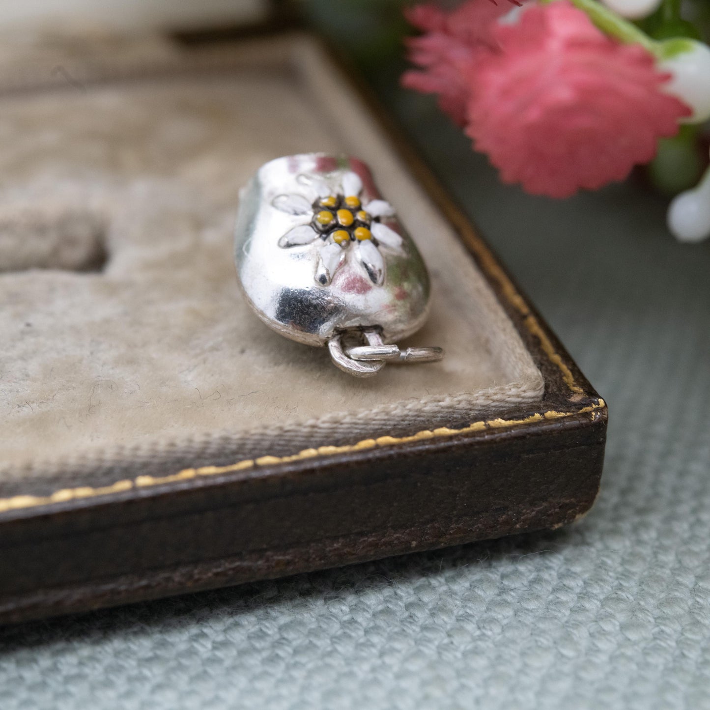 Vintage Silver Enamel Daisy Cow Bell Charm Pendant - Enamel Articulated with Moving Tongue | Gift for Charm Bracelet