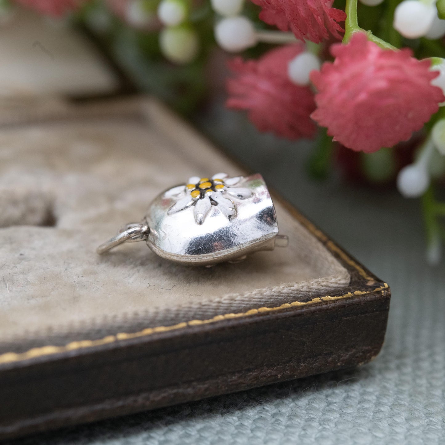 Vintage Silver Enamel Daisy Cow Bell Charm Pendant - Enamel Articulated with Moving Tongue | Gift for Charm Bracelet