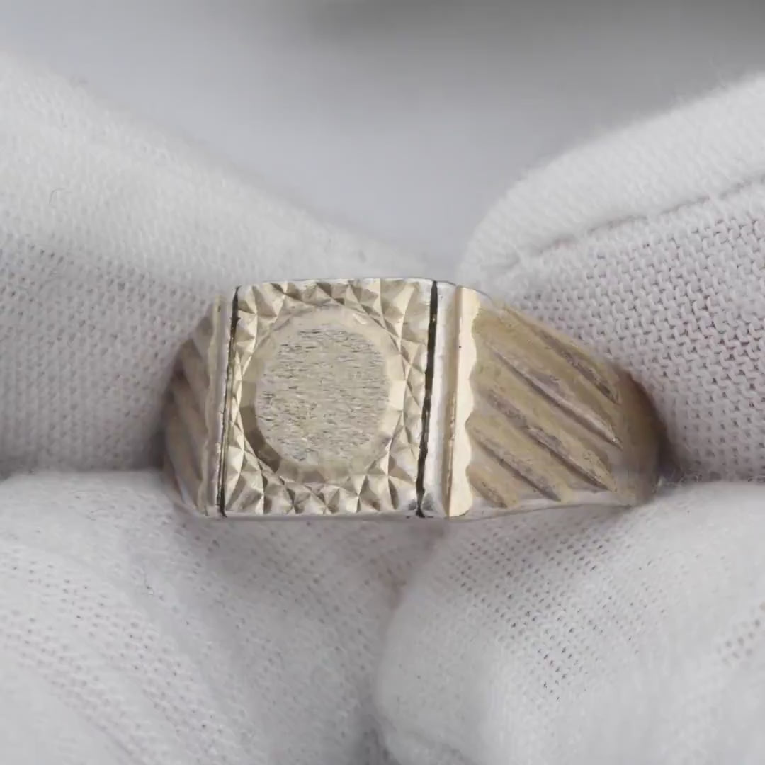 Vintage Gold Plated Sterling Silver Signet Ring 1967